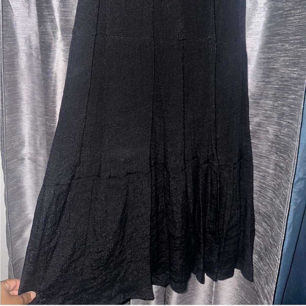 Trixxi Black Ruffled Midi Dress - Picture 2 of 4